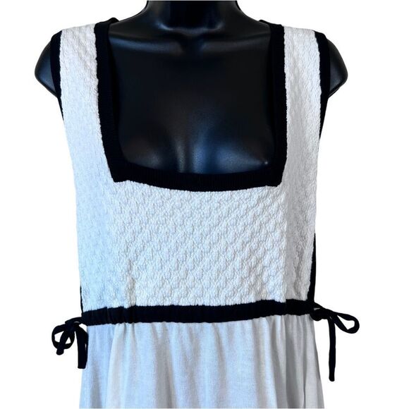 NEW Heather B Moon White / Black Trim Square Neck Knit Tank - Picture 2 of 11